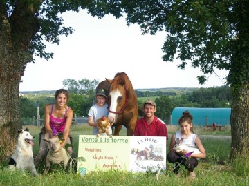 ©Ferme-des-100-Poules