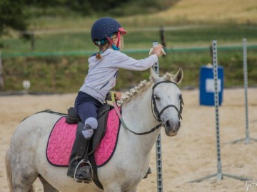 ©Vallée-de-l'erdre-equitation