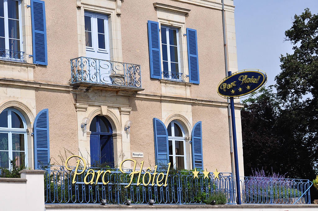 HOTEL PARC HOTEL SPA  H  tels France  Pays Loire