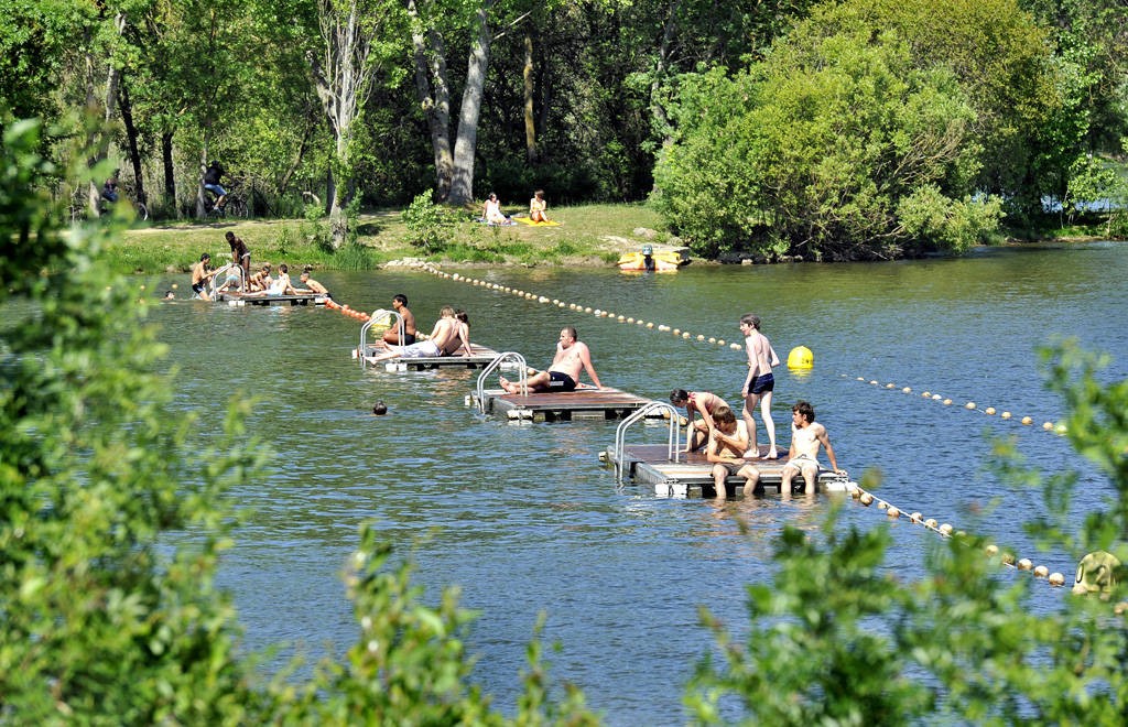 PARC DE LOISIRS DU LAC DE MAINE: Autour de l'eau France ...