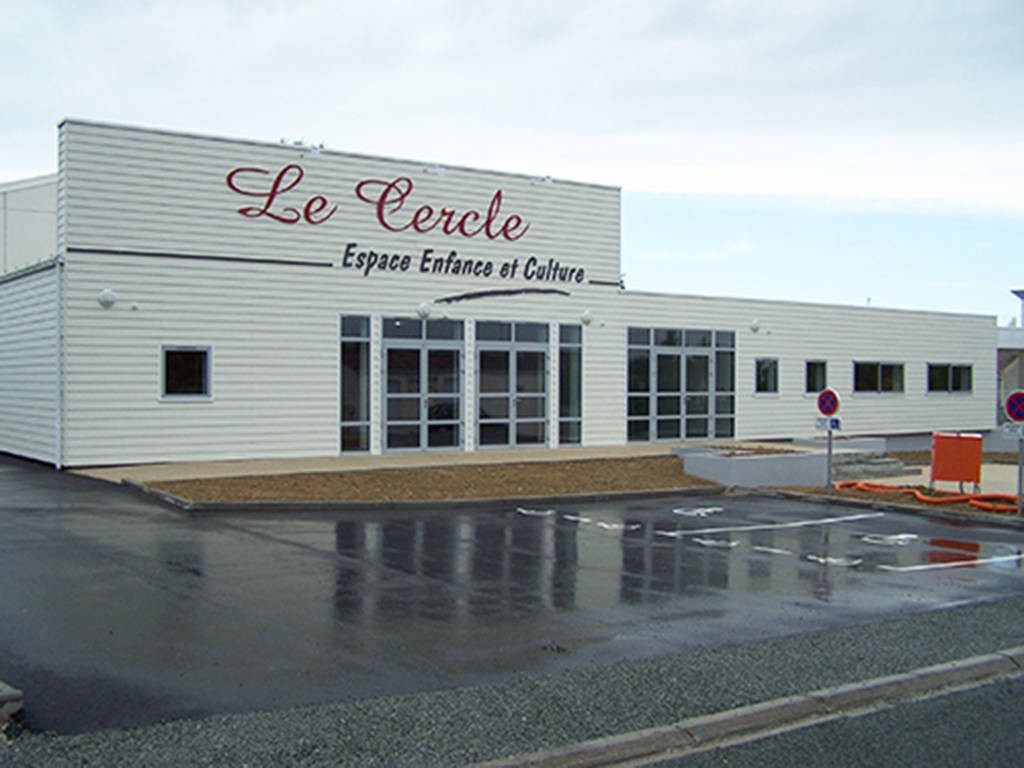 SALLE DU CERCLE: Sortir France, Pays de la Loire