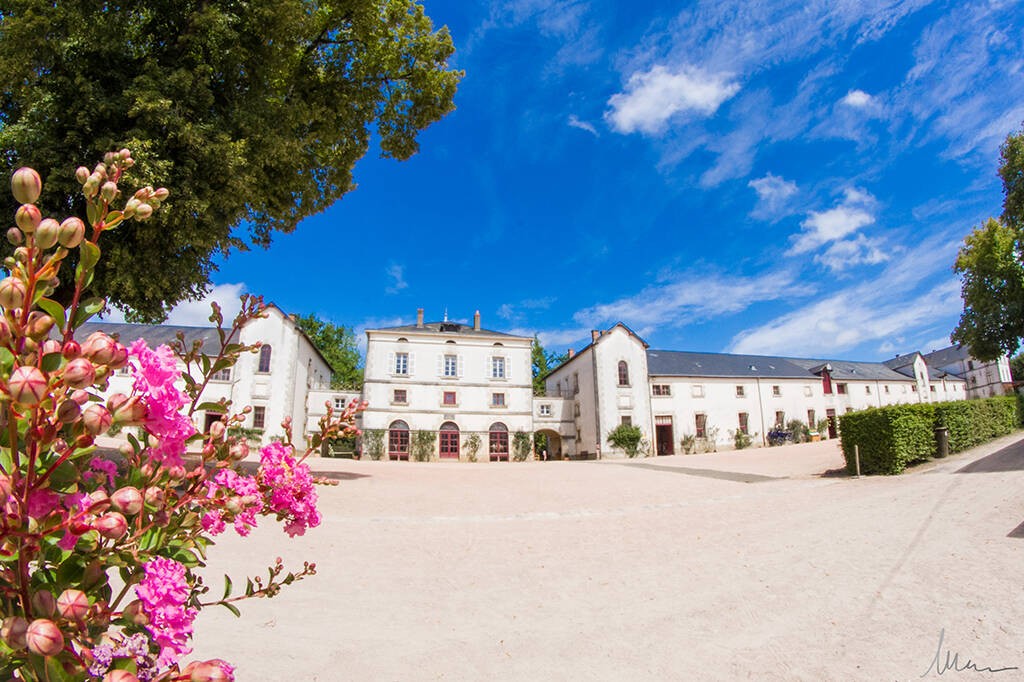 HARAS DE LA VENDEE Autres monuments et patrimoines France Pays