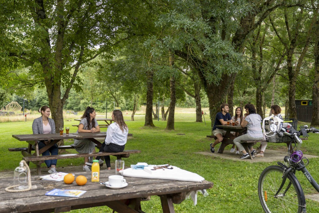 cafeteria-ethic-etapes-du-lac-de-maine-restaurants-france-pays-de