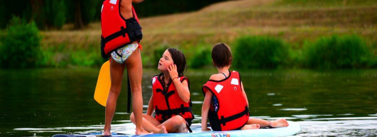 Paddle et canoe en famille - Centre Nautique Tuffeen