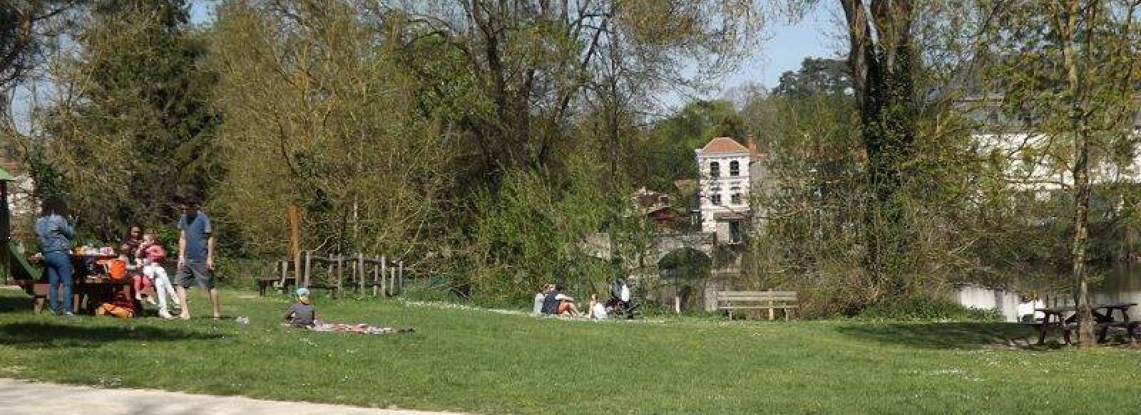 Animations "Agenda 2030" au Parc henri IV a Clisson