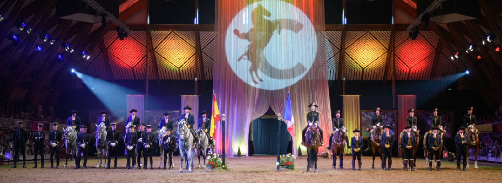 Gala Le Printemps des Ecuyers : le Cadre noir et l'Ecole Royale Andalouse d'Art Equestre