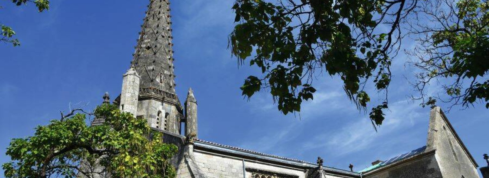 JEP - L'EGLISE SAINT-JEAN BAPTISTE