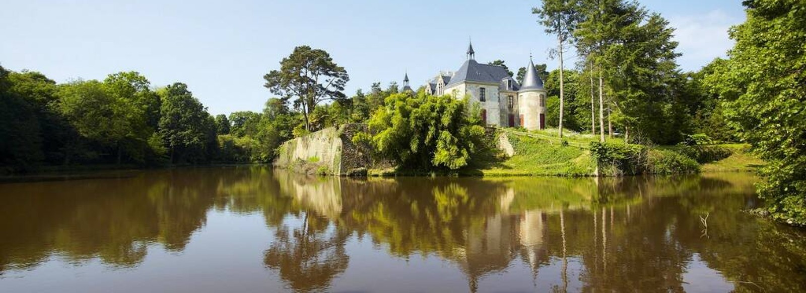 Journees Europeennes du Patrimoine - Visite du Parc du Chateau de Nesmy