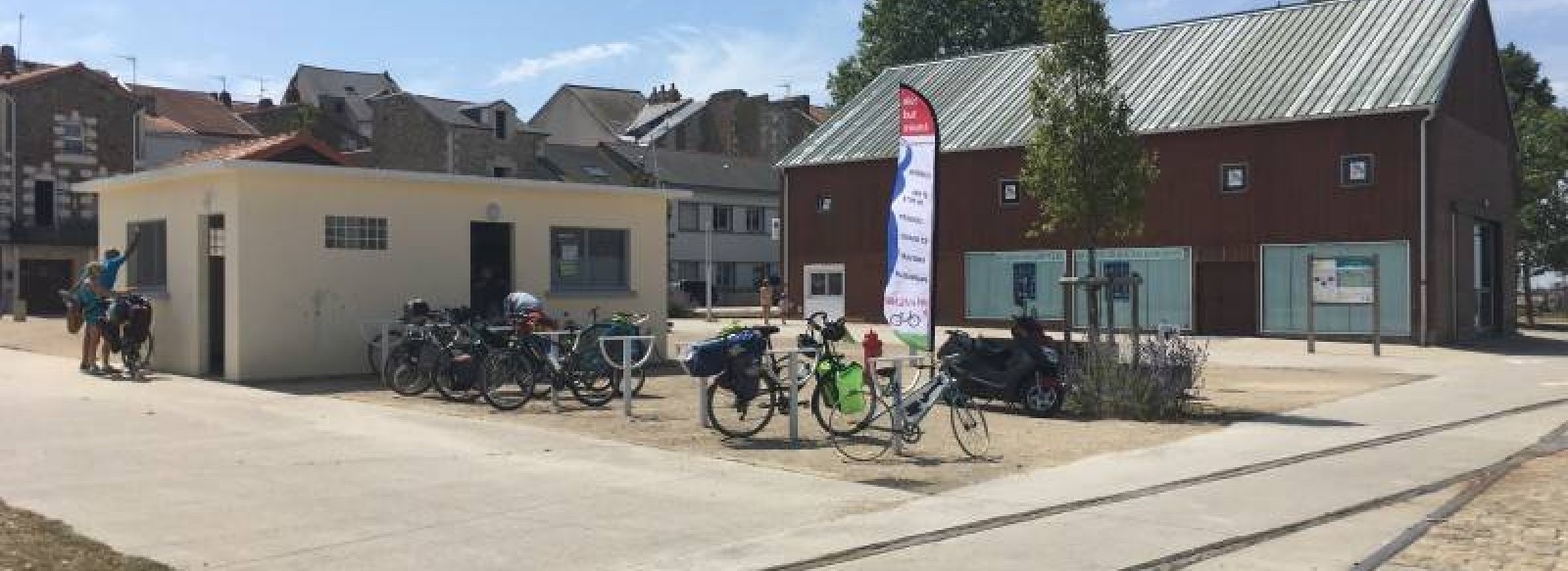 AIRE D'ARRET VELO DE PAIMBOEUF