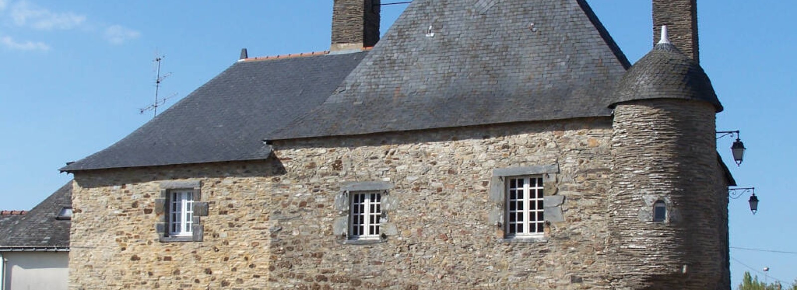 MAISON DE LA FORET