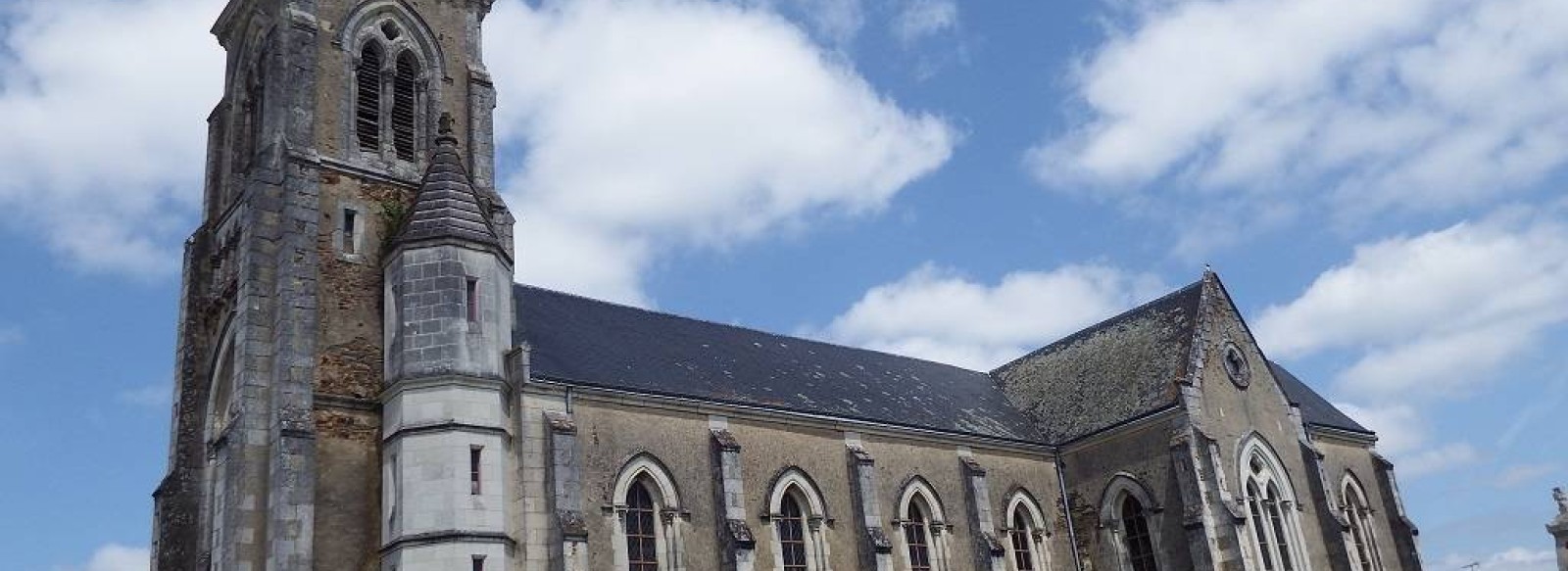 EGLISE SAINT-PIERRE ET SAINT-PAUL - ARMAILLE