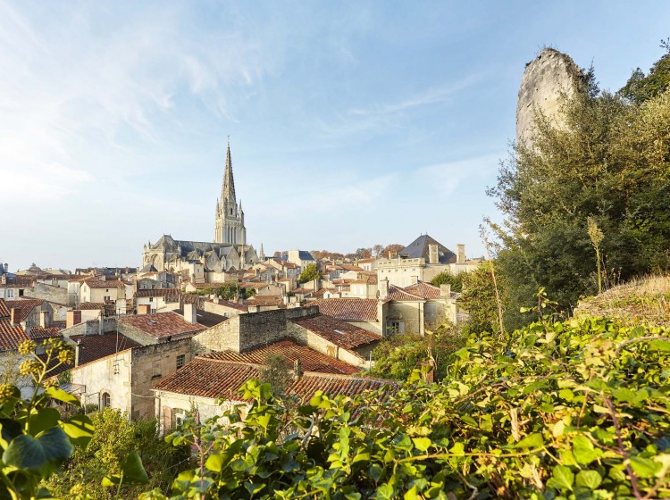 Fontenay-le-Comte, joyau de la Vendée - Autour de l'eau et ...