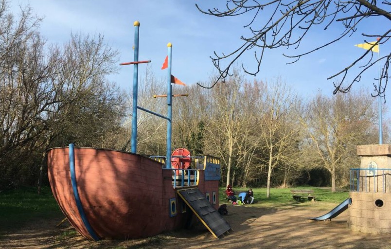 Aires de jeux en bois pour enfants de 3-12 ans